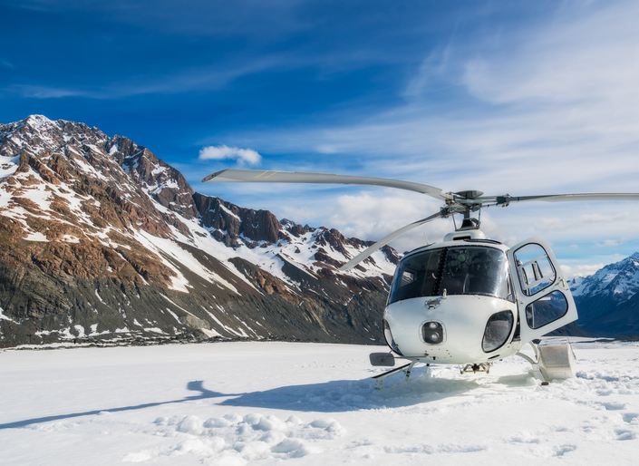 Best destinations for iconic heli-skiing yacht charters
